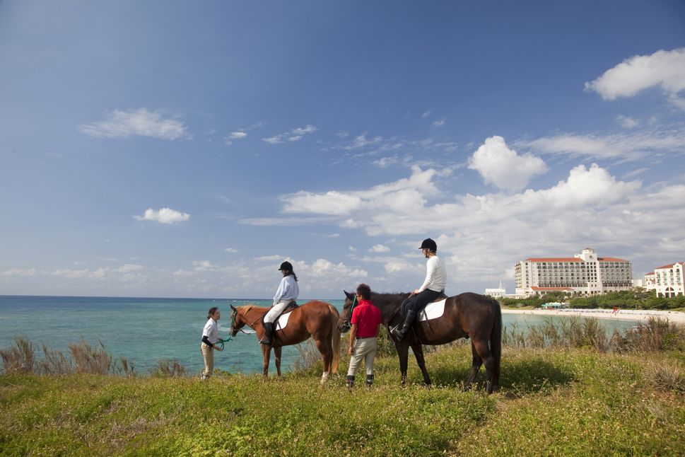 ホテル日航アリビラ　乗馬