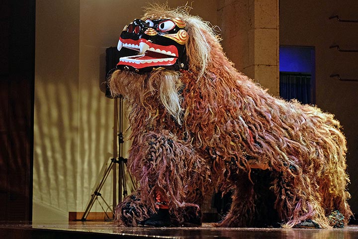 みなみ芸能オフィス・獅子舞（横）