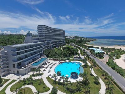 ホテルオリオンモトブリゾート＆スパ全景