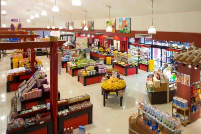 御菓子御殿　恩納店内観