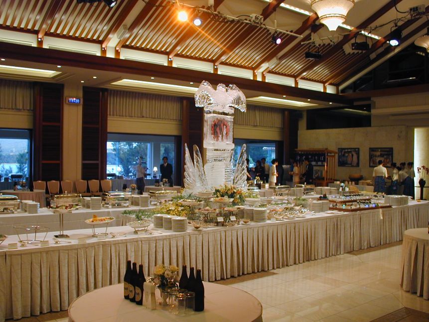 万国津梁館　立食パーティー