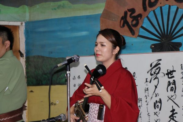 琉球芸能うとぅいむち~沖縄市への誘い~