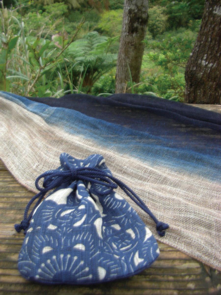 藍染茶房　藍風