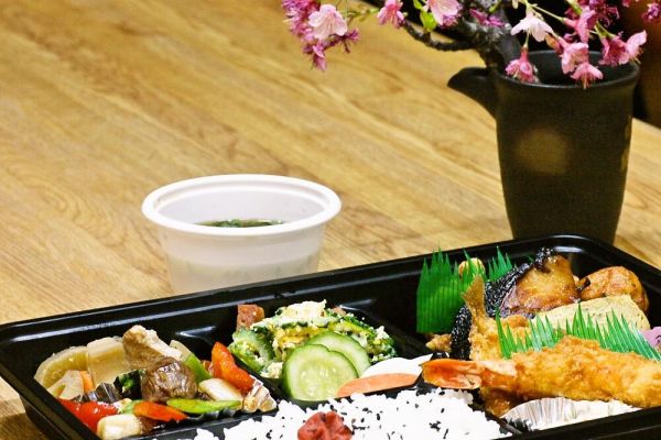 南の居酒屋　平家亭