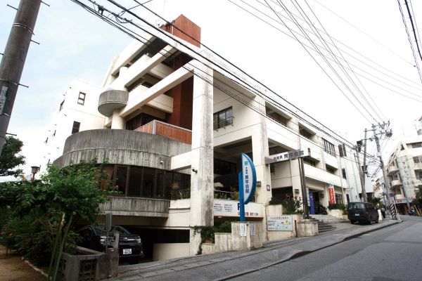 （一财）冲绳县青年会馆