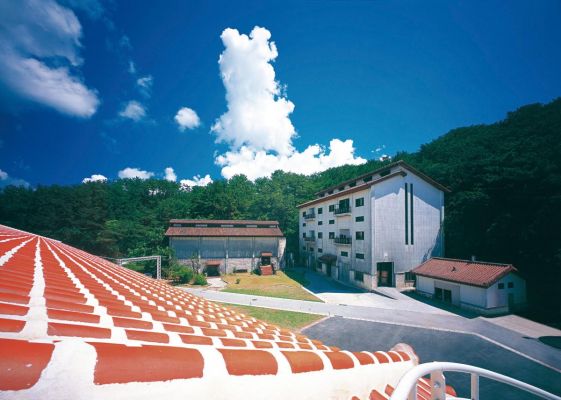 ヘリオス酒造株式会社　古酒蔵ショップ