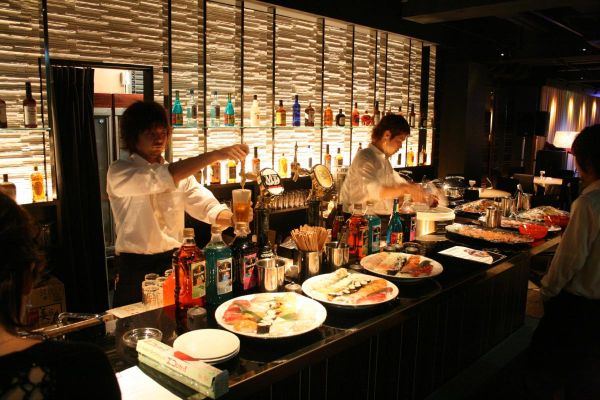 1st hall（ファーストホール）