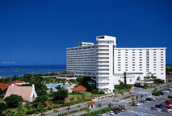ロイヤルホテル 沖縄残波岬