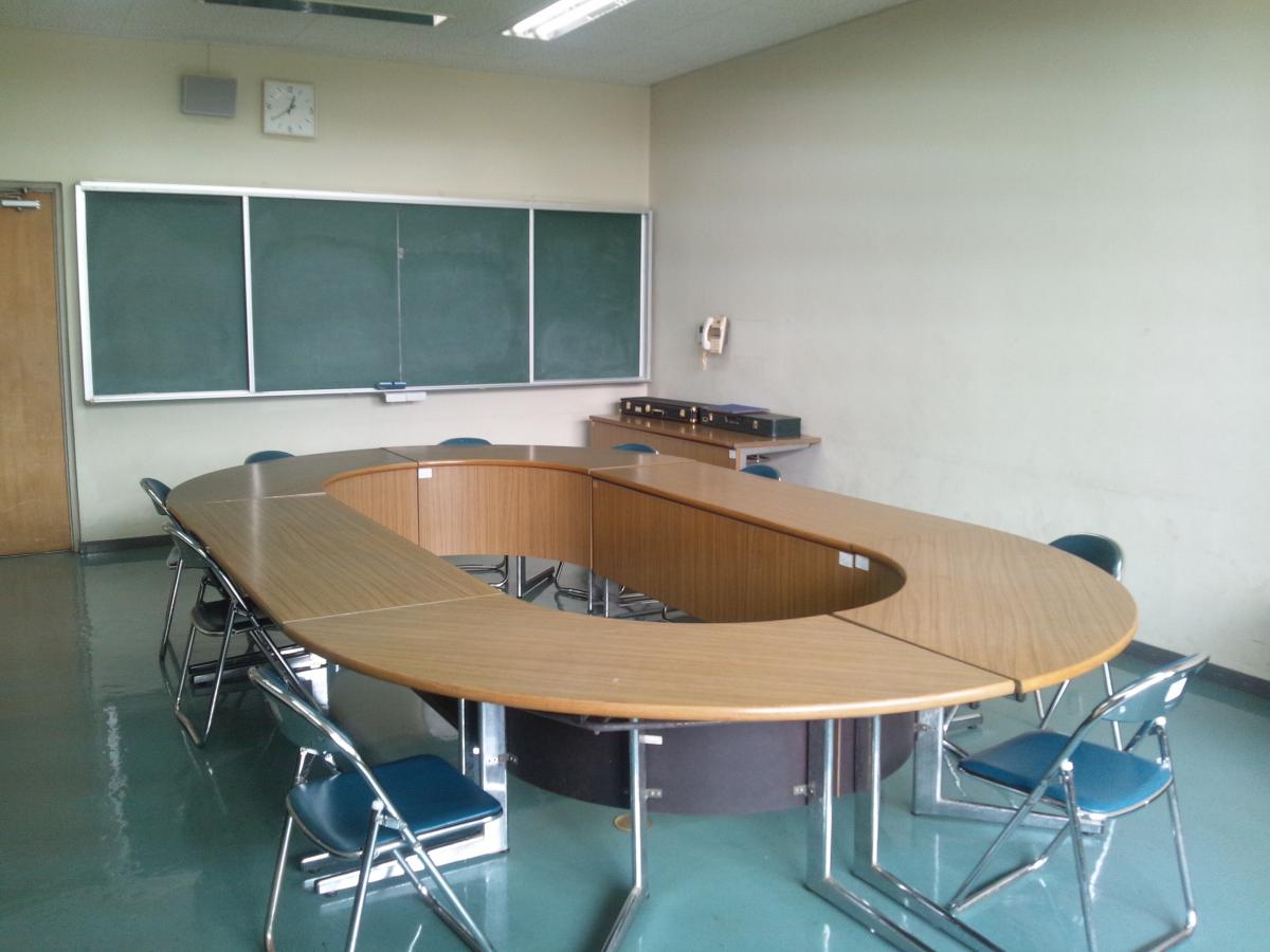 久米島町具志川農村環境改善センター