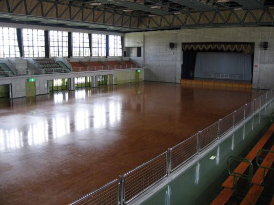 21世紀の森体育館