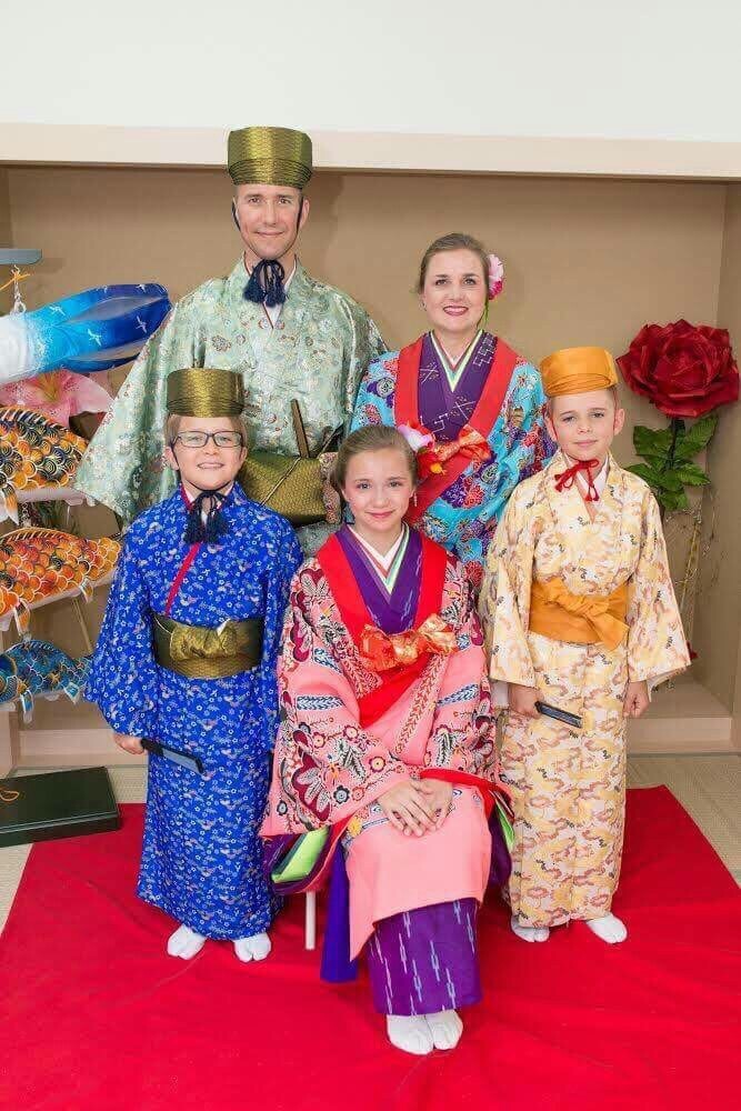 ちゅら桜「琉装・浴衣・着物の着付け体験」