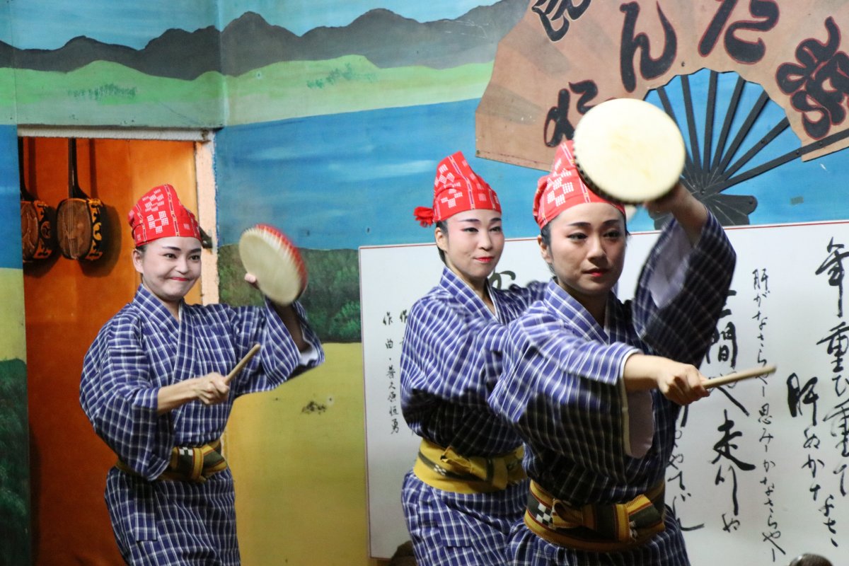 琉球芸能うとぅいむち~沖縄市への誘い~