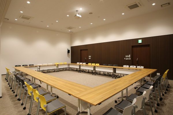 P’s SQUARE 貸会議室