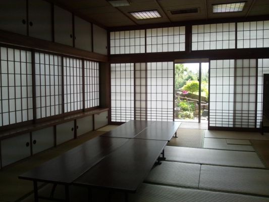 久米島町具志川農村環境改善センター