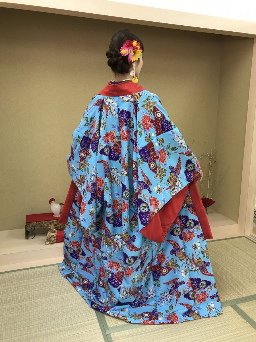ちゅら桜「琉装・浴衣・着物の着付け体験」