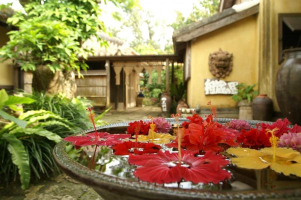 Okinawan Traditional Cuisine Funakura no Sato