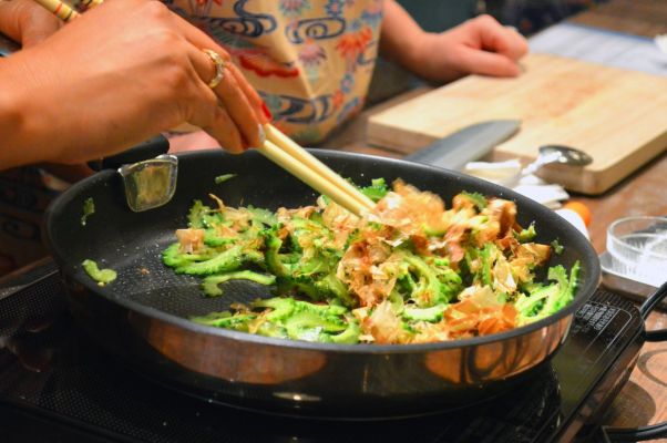 Taste of Okinawa Cooking Experience「料理体験プログラム」