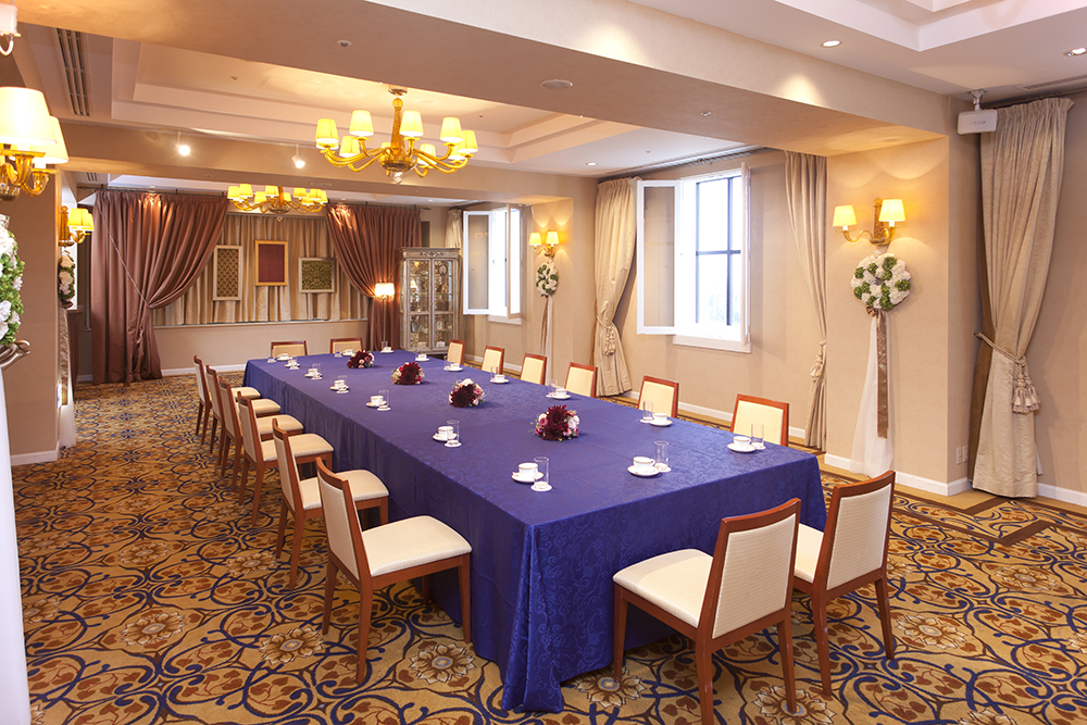 エレガントルーム「アズール」レイアウト一例