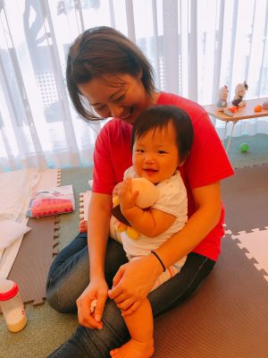 「ワールドキッズ」リゾートベビーシッター派遣、MICE用託児スペース設営サービス