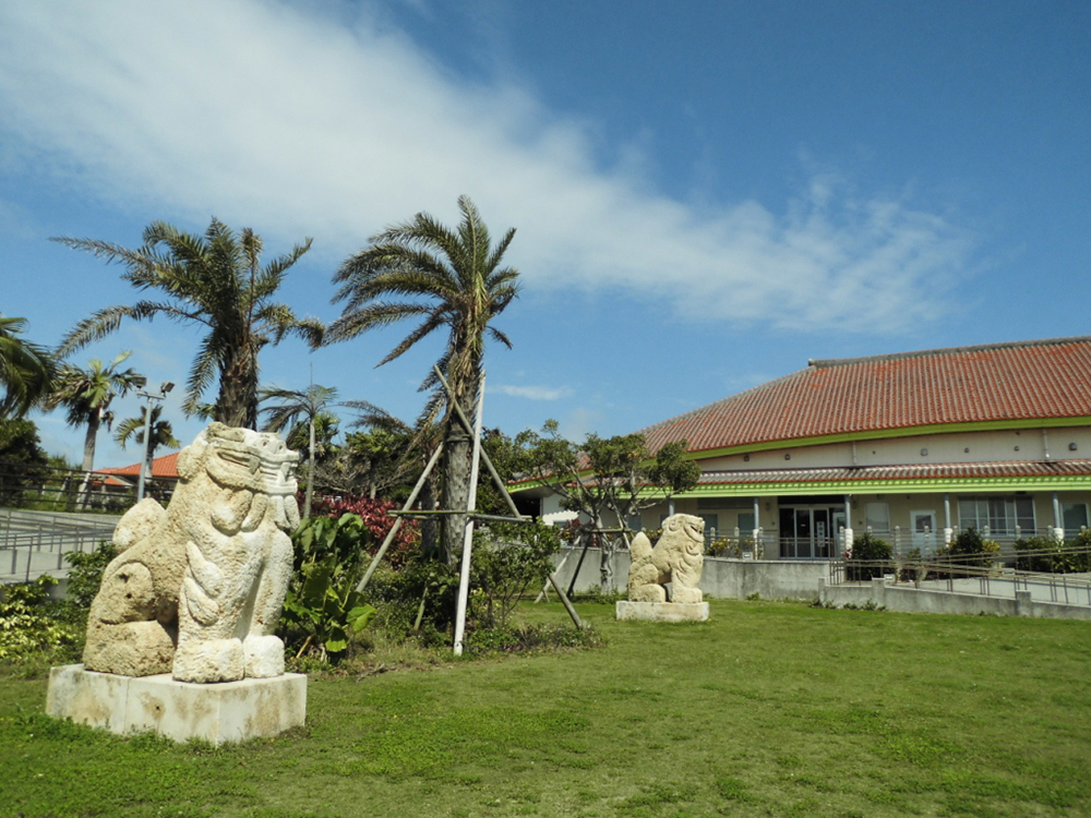 うちなーファームワイン館