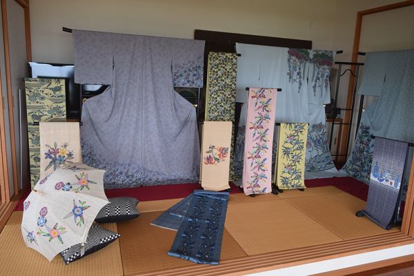 藤崎紅型工房「紅型染め体験」