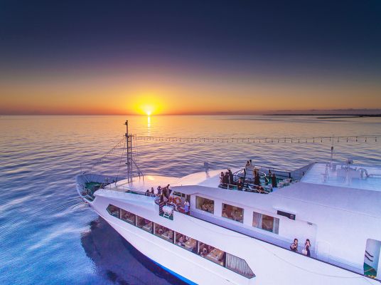 サンセットとモンブラン号