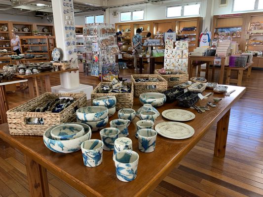 オキナワアートショップゆんたん