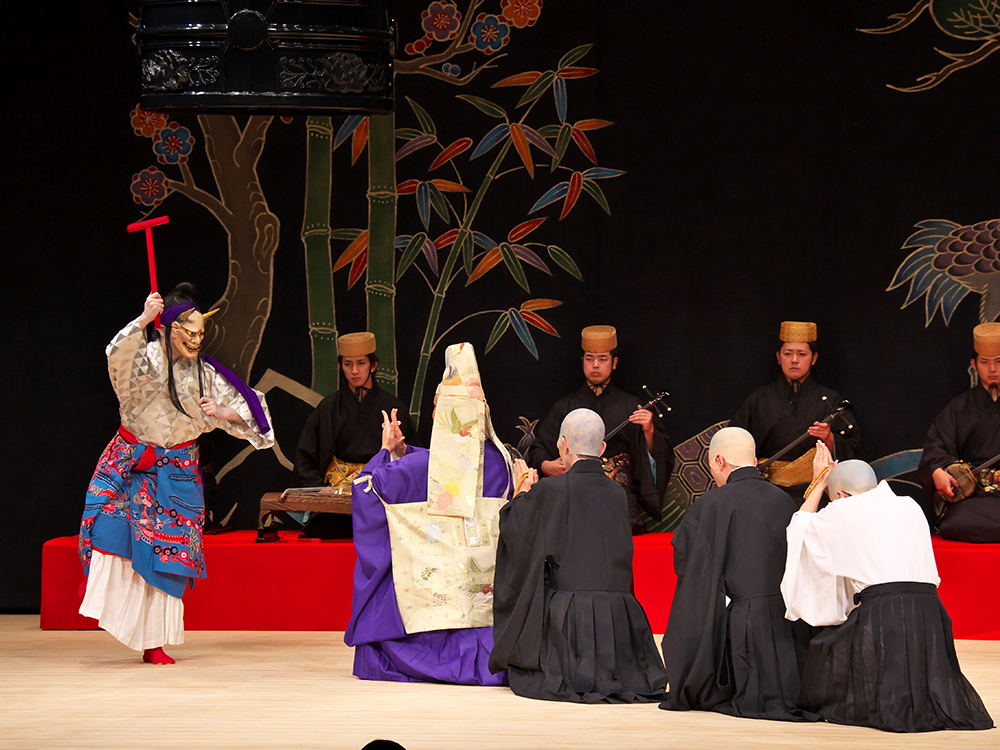 芸能公演(執心鐘入)