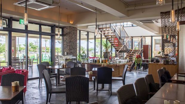 ムーンテラスカフェ１F内観