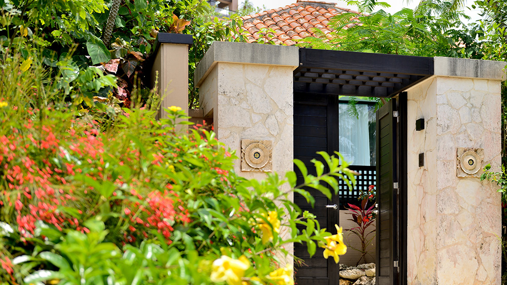 プレミアハウス玄関