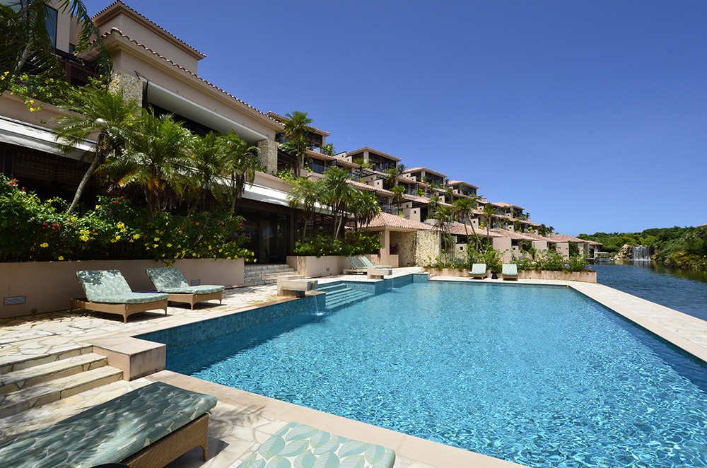 プールヴィララグーンスイート外観