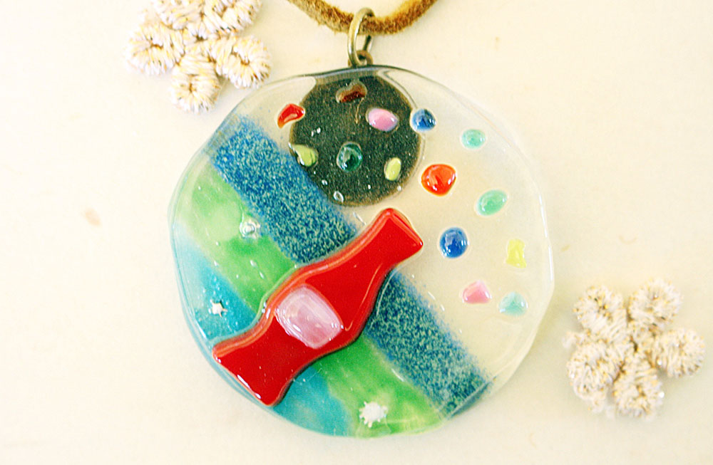 沖縄ガラス星砂体験