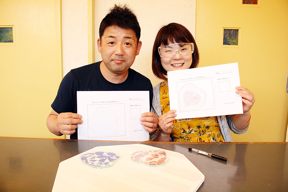 沖縄ガラス星砂体験