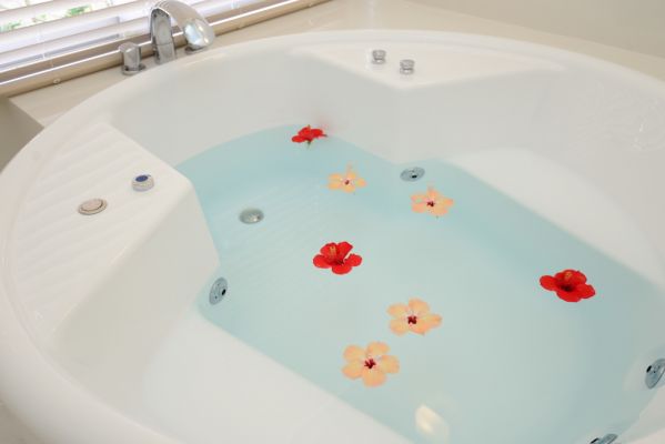 女性専用の共用ジャグジー