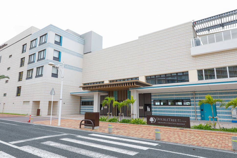 ダブルツリーbyヒルトン沖縄北谷リゾート　外観