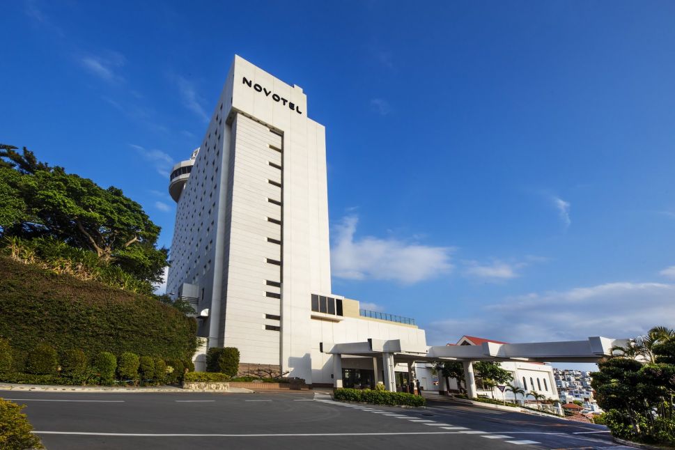 ノボテル沖縄那覇　外観