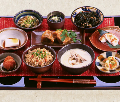 美ら花定食(ランチタイムのみ)