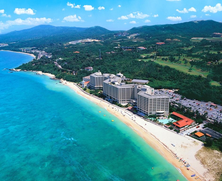 丽山海景皇宫度假酒店谷茶湾