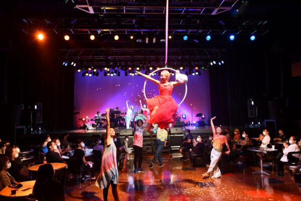 音乐小镇音市场