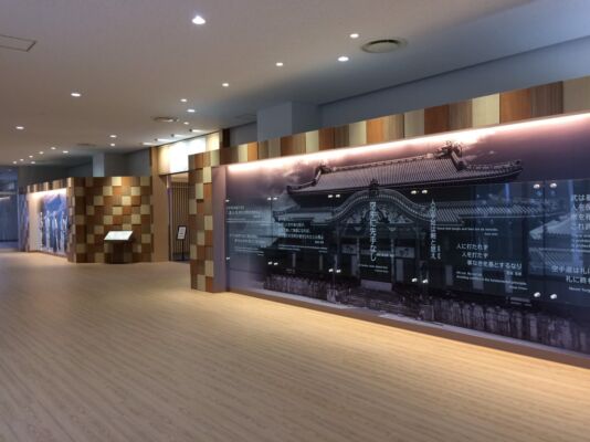 【展示设施】资料室1